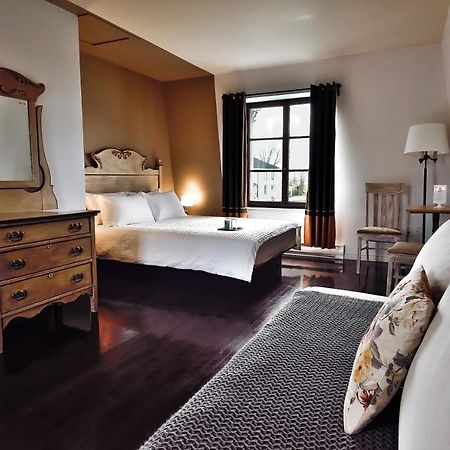 Auberge Le 112 Saint Andre De Kamouraska Bagian luar foto